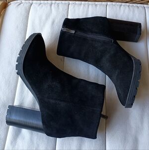 BCBGeneration Black Suede Leather Ankle Booties with Side Zip_10